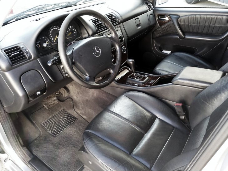 Vendo Mercedes ML 270 CDI , 2003, 171. 000 Km, Diesel, cambio automático, asientos de cuero negro. 1