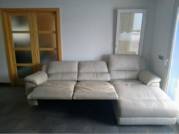 SOFA PIEL CHAISE LONGUE RECLINABLE MOTORIZADO 3