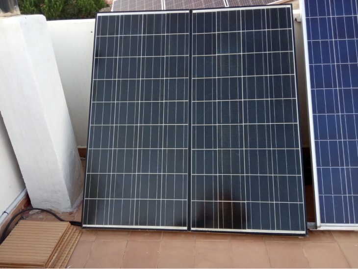 Se vende placas solares en muy buen estado y regulador 3
