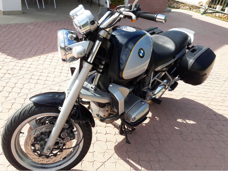 moto BMW r-1100-r 2