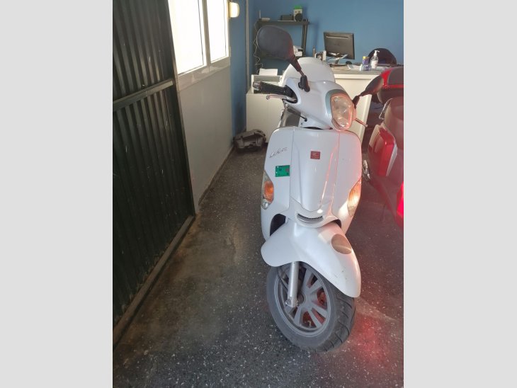 Es ven scooter 125 cc 2
