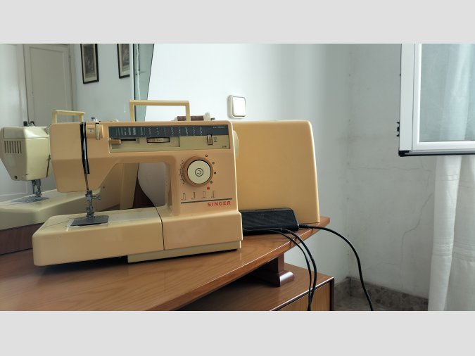 Máquina de coser antigua.