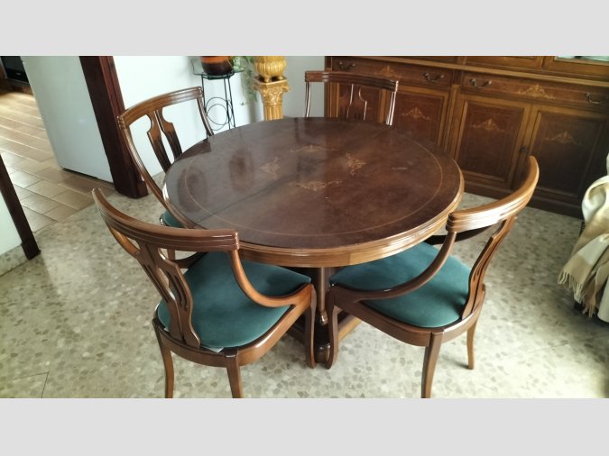 Mesa comedor madera. Extensible.