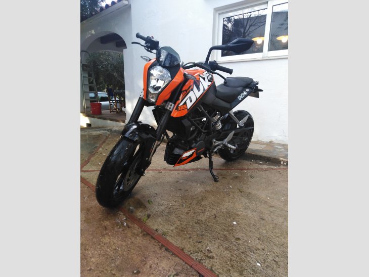 Ktm duke 125 racing  3