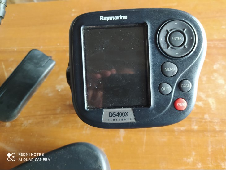 Vendo sonda Raymarine DS400 X 2