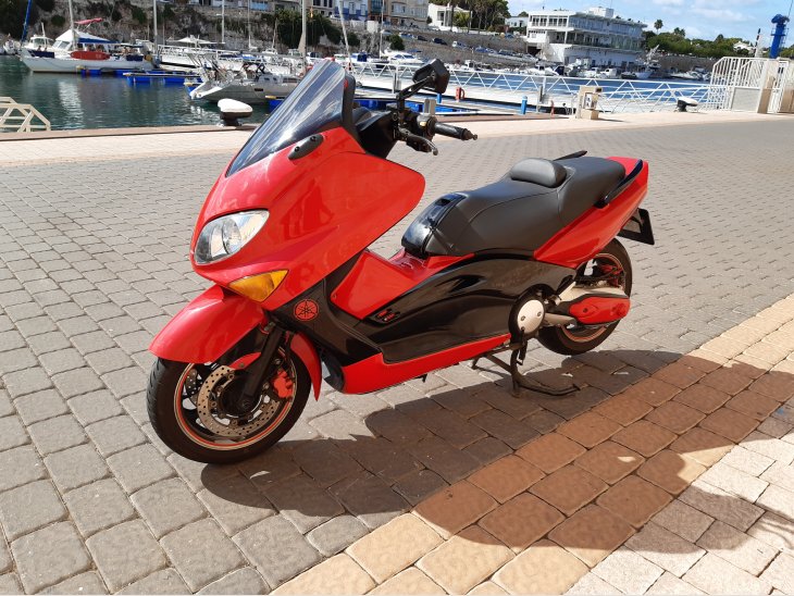 YAMAHA TMAX 500 2