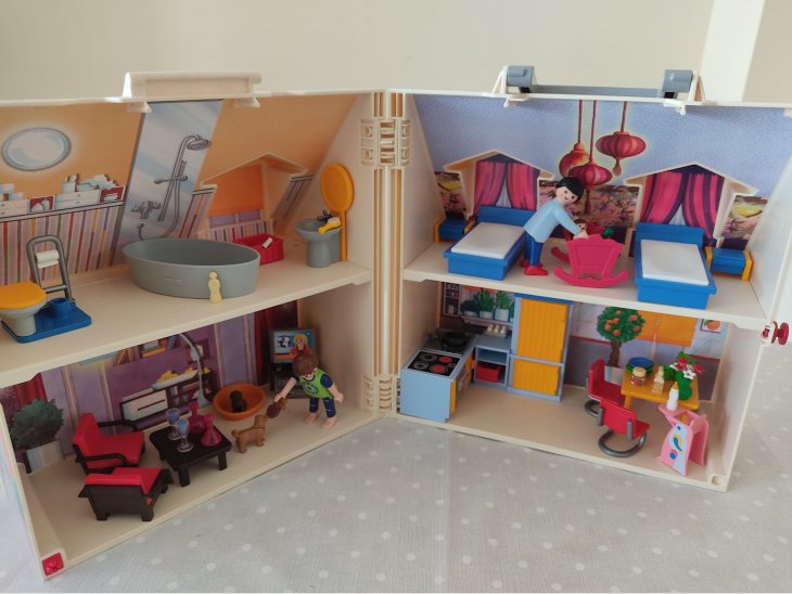 Playmobil Casa de Muñecas - Maletín 2