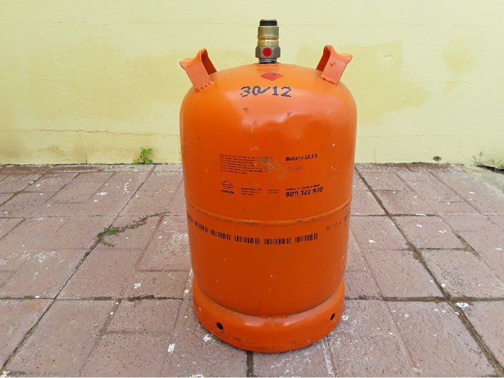BOTELLA BUTANO