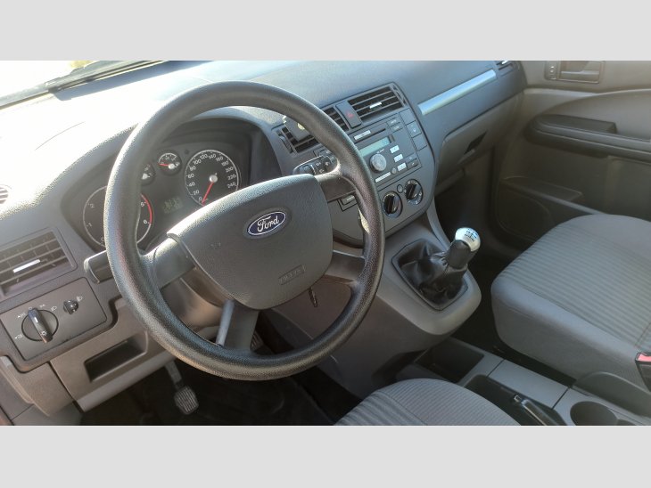 Ford Focus C-MAX amb molt bon estat 3