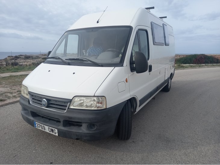 Autocaravana Adria 1