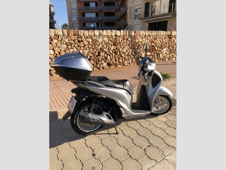 Honda scoopy 125 2
