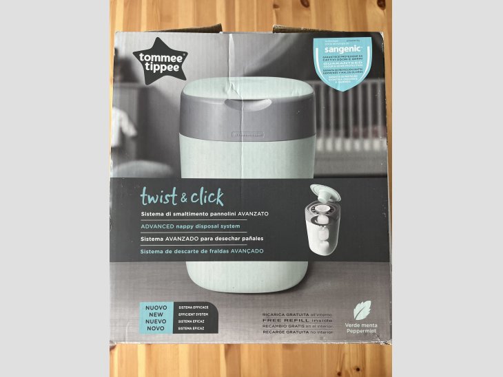 Es ven contenidor de bolquers Tommee Tippee color turquesa 2