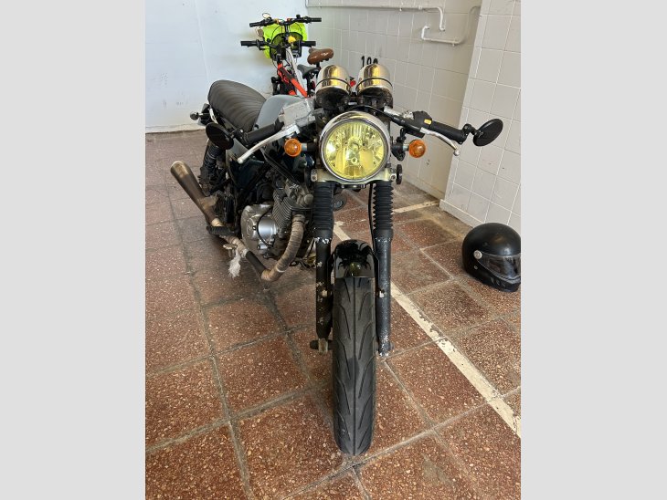 Vendo moto 125cc Mash Black Seven  2