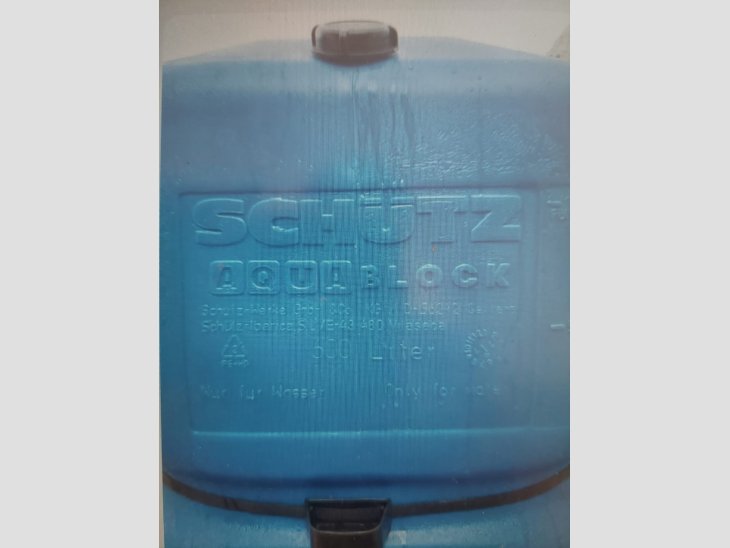 Depósito agua + bomba 2