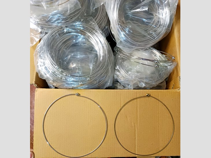 Per liquidació, posam a la venda a molt bon preu tota casta d'articles... 1