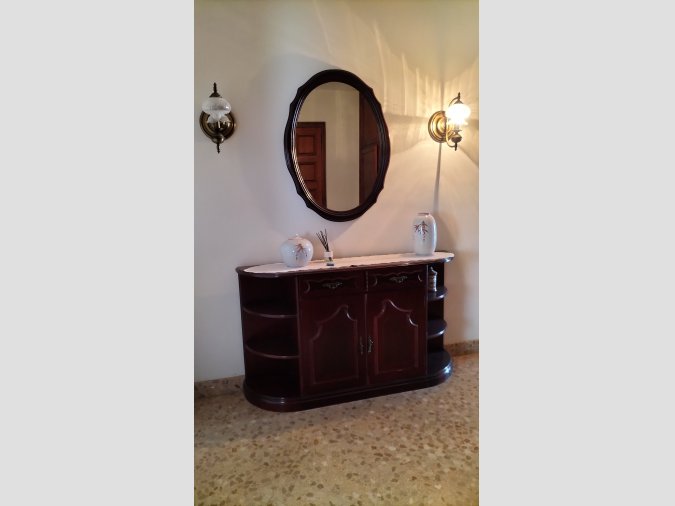 Mueble para entrada con espejo